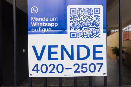 Casa à venda com 120m², 2 quartos e 2 vagas Casa à venda com 120m², 2 quartos e 2 vagasPlaca