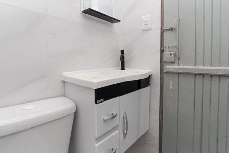 Casa para alugar com 80m², 2 quartos e sem vagaBanheiro
