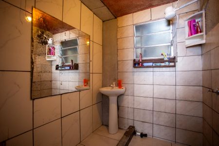 Casa para alugar com 80m², 3 quartos e 1 vagaBanheiro social