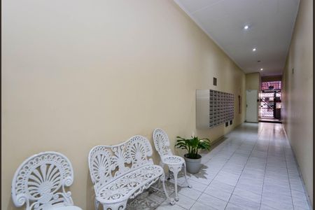 Apartamento para alugar com 52m², 2 quartos e 1 vagaHall social