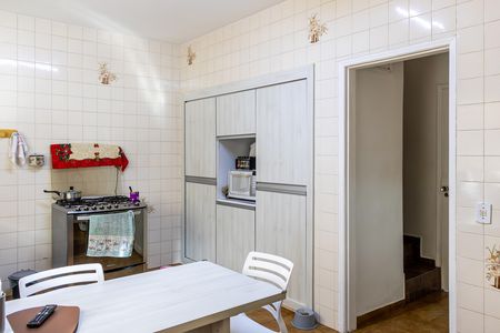 Casa para alugar com 303m², 3 quartos e 5 vagasCozinha