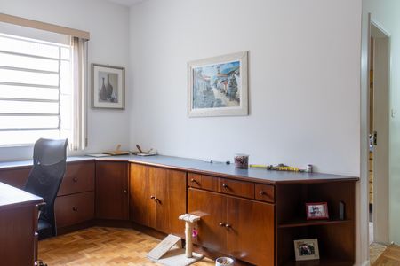 Casa para alugar com 303m², 3 quartos e 5 vagasEscritório
