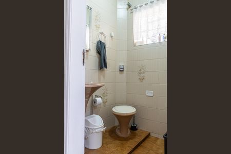 Casa para alugar com 303m², 3 quartos e 5 vagasBanheiro 1
