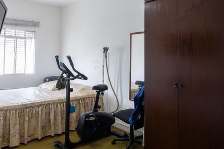 Casa para alugar com 303m², 3 quartos e 5 vagasQuarto 2