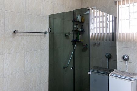 Casa para alugar com 303m², 3 quartos e 5 vagasBanheiro 2