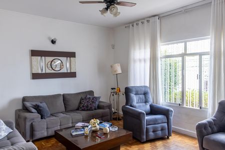 Sala de casa para alugar com 3 quartos, 303m² em Jardim Sandra, São Paulo