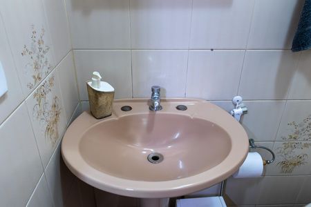 Casa para alugar com 303m², 3 quartos e 5 vagasBanheiro 1