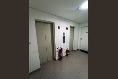 Apartamento à venda com 56m², 1 quarto e 1 vaga Apartamento à venda com 56m², 1 quarto e 1 vagaHall Elevadores