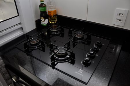 Apartamento à venda com 56m², 1 quarto e 1 vaga Apartamento à venda com 56m², 1 quarto e 1 vagaDetalhe - Cozinha Americana