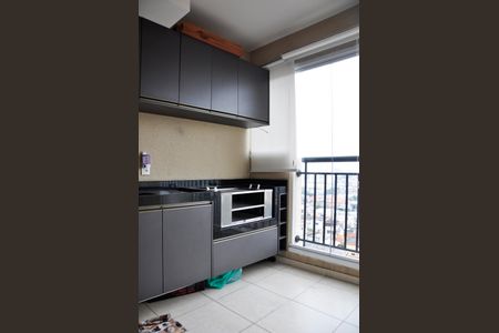 Apartamento à venda com 56m², 1 quarto e 1 vaga Apartamento à venda com 56m², 1 quarto e 1 vagaDetalhe - Varanda da Sala de Jantar
