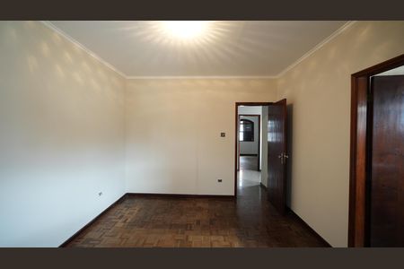 Casa à venda com 199m², 3 quartos e 4 vagasQuarto Suíte