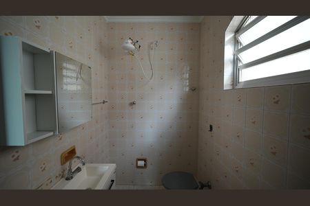 Casa à venda com 199m², 3 quartos e 4 vagasBanheiro Social 