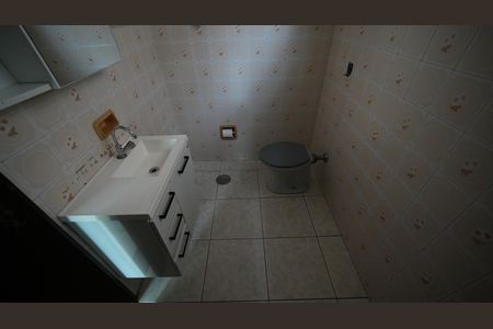 Casa à venda com 199m², 3 quartos e 4 vagasBanheiro Social 