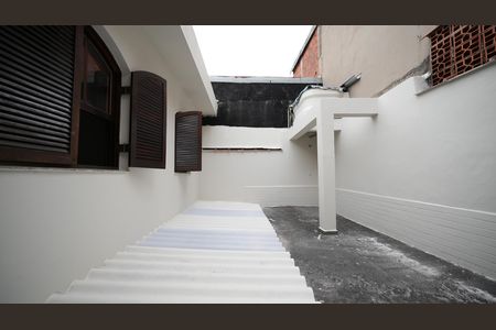 Casa à venda com 199m², 3 quartos e 4 vagasQuintal
