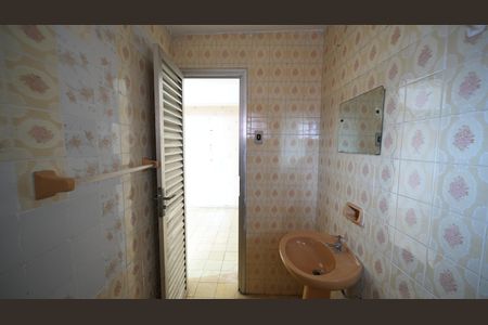 Casa à venda com 199m², 3 quartos e 4 vagasBanheiro de Serviço