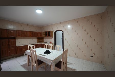 Casa à venda com 199m², 3 quartos e 4 vagasCozinha