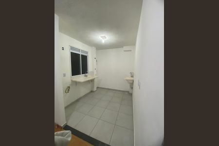 Cozinha de apartamento para alugar com 2 quartos, 43m² em Chácara Holiday, Suzano