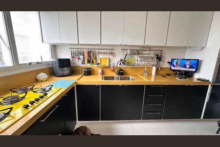 Apartamento à venda com 130m², 2 quartos e 2 vagas