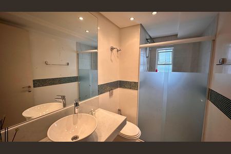 Apartamento à venda com 130m², 2 quartos e 2 vagas