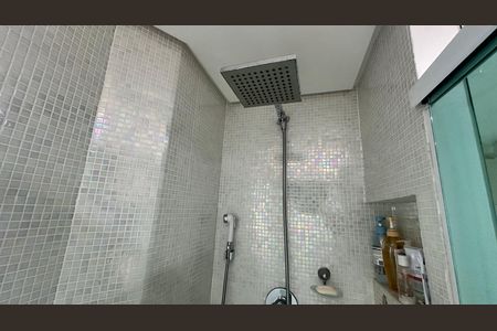 Apartamento à venda com 130m², 2 quartos e 2 vagas