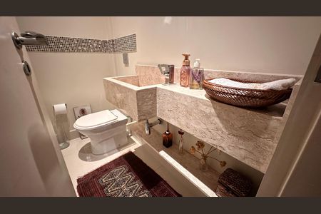 Apartamento para alugar com 2 quartos, 130m² em Campo Belo, São Paulo