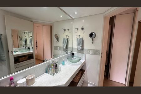 Apartamento à venda com 130m², 2 quartos e 2 vagas