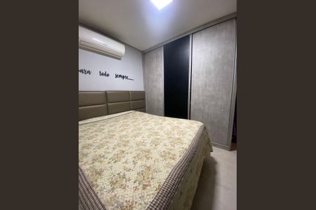 Apartamento à venda com 168m², 4 quartos e 2 vagasQuarto 