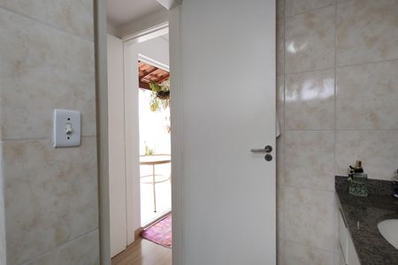 Casa de condomínio à venda com 116m², 3 quartos e 1 vagaBanheiro da Suíte 3
