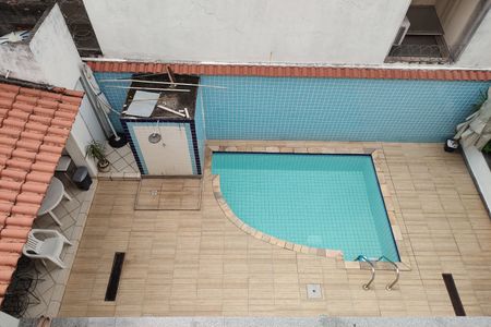 Casa de condomínio à venda com 116m², 3 quartos e 1 vagaÁrea comum - Piscina