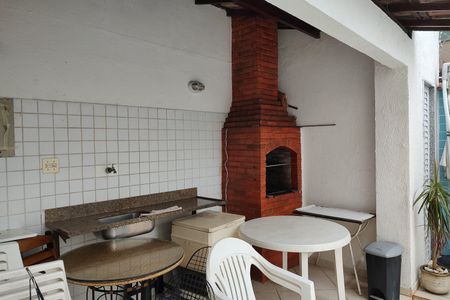 Casa de condomínio à venda com 116m², 3 quartos e 1 vagaÁrea comum - Churrasqueira