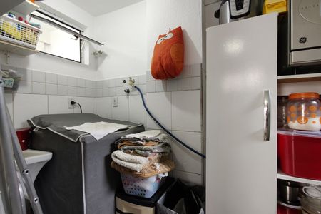 Casa de condomínio à venda com 116m², 3 quartos e 1 vagaÁrea de Serviço