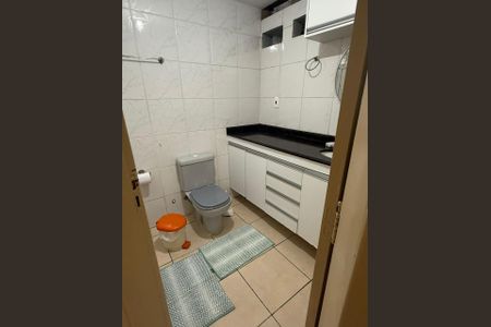 Banheiro de apartamento para alugar com 1 quarto, 50m² em Jardim de Ala, Salvador