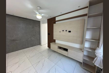 Sala de apartamento para alugar com 1 quarto, 60m² em Centro, São Vicente