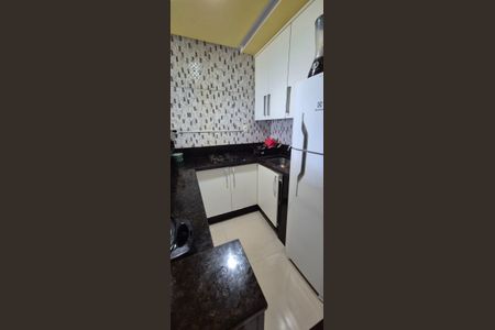 Apartamento para alugar com 50m², 2 quartos e 2 vagas Apartamento para alugar com 50m², 2 quartos e 2 vagasCozinha