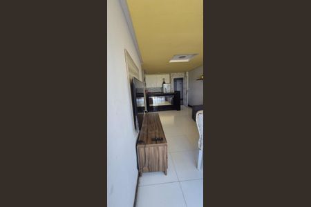 Sala de apartamento para alugar com 2 quartos, 50m² em Jardim de Ala, Salvador