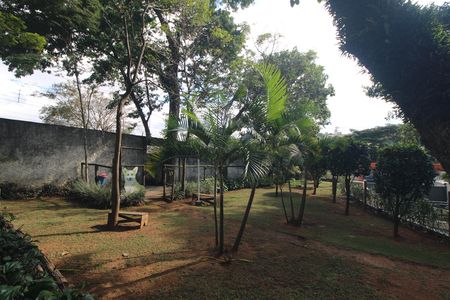 Casa de condomínio à venda com 90m², 3 quartos e 2 vagasÁrea para pets