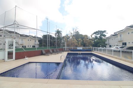 Casa de condomínio à venda com 90m², 3 quartos e 2 vagasPiscina