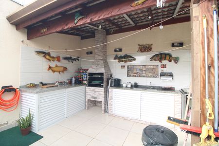 Casa de condomínio à venda com 90m², 3 quartos e 2 vagasChurrasqueira