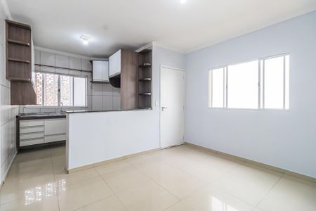 Sala de apartamento para alugar com 2 quartos, 58m² em Nova Aldeinha, Barueri