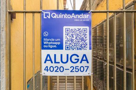 Apartamento para alugar com 58m², 2 quartos e sem vagaPlaca Fachada