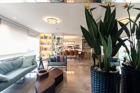 Apartamento à venda com 242m², 4 quartos e 4 vagas Apartamento à venda com 242m², 4 quartos e 4 vagasSala
