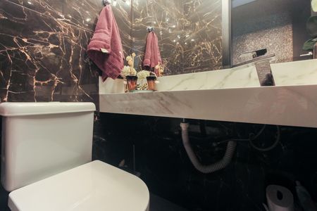 Apartamento à venda com 242m², 4 quartos e 4 vagas Apartamento à venda com 242m², 4 quartos e 4 vagasLavabo