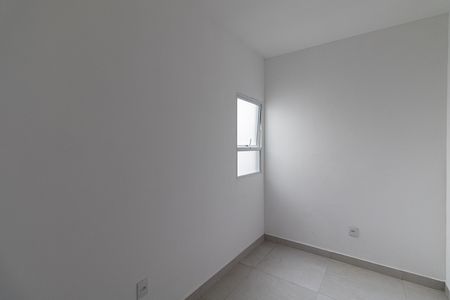 Apartamento para alugar com 37m², 2 quartos e sem vaga