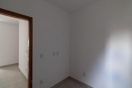 Apartamento para alugar com 37m², 2 quartos e sem vaga