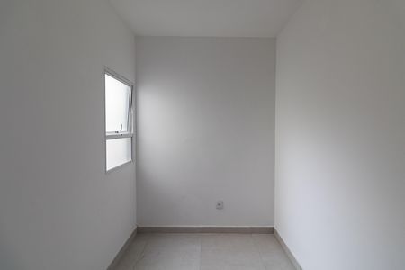 Apartamento para alugar com 37m², 2 quartos e sem vaga