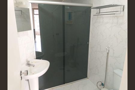 Apartamento à venda com 49m², 1 quarto e 1 vaga Apartamento à venda com 49m², 1 quarto e 1 vagaBanheiro