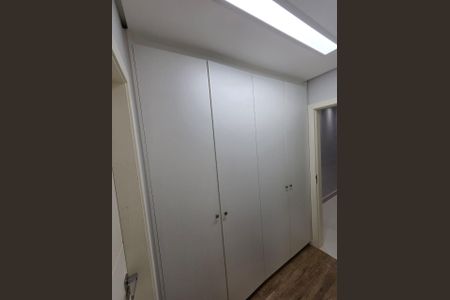 Apartamento à venda com 70m², 3 quartos e 2 vagas Apartamento à venda com 70m², 3 quartos e 2 vagasQuarto 1