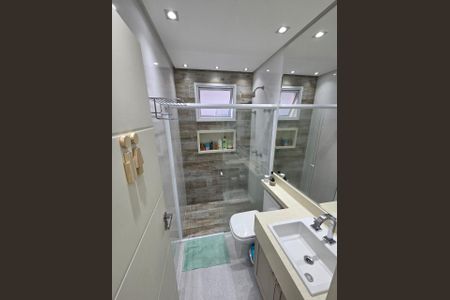 Apartamento à venda com 70m², 3 quartos e 2 vagas Apartamento à venda com 70m², 3 quartos e 2 vagasBanheiro