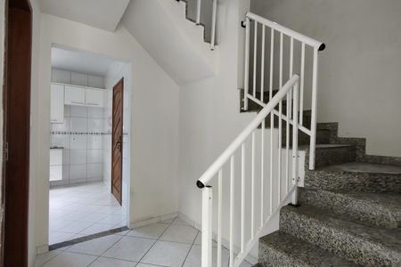 Casa de condomínio para alugar com 173m², 2 quartos e 2 vagas Casa de condomínio para alugar com 173m², 2 quartos e 2 vagasSala