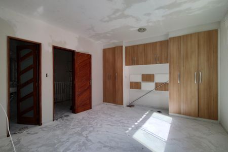 Casa de condomínio para alugar com 173m², 2 quartos e 2 vagas Casa de condomínio para alugar com 173m², 2 quartos e 2 vagasQuarto 1 - Suíte